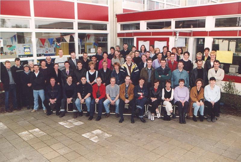 2001 school reunie foto 2.jpg